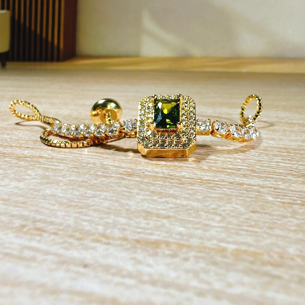 Gelang Permata Hijau Kotak Vintage