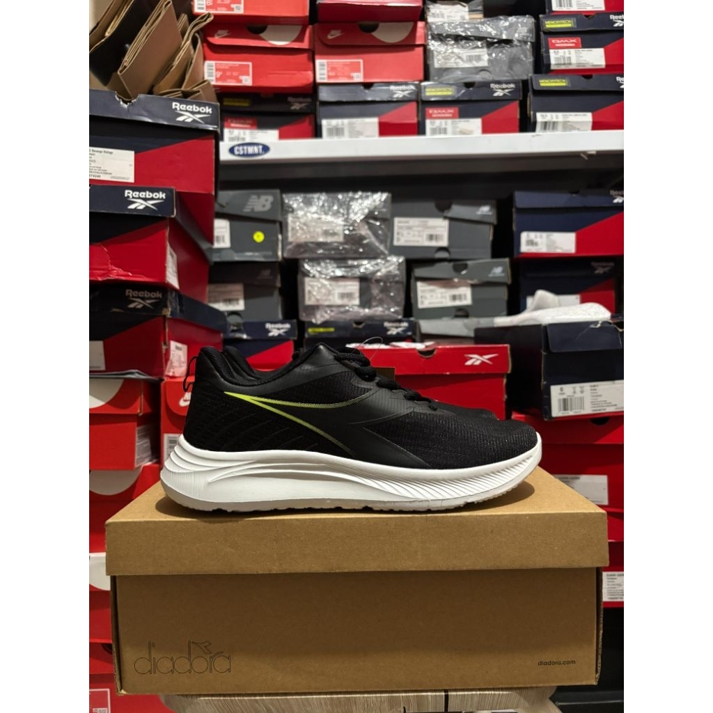 Diadora Michael Black Unisex