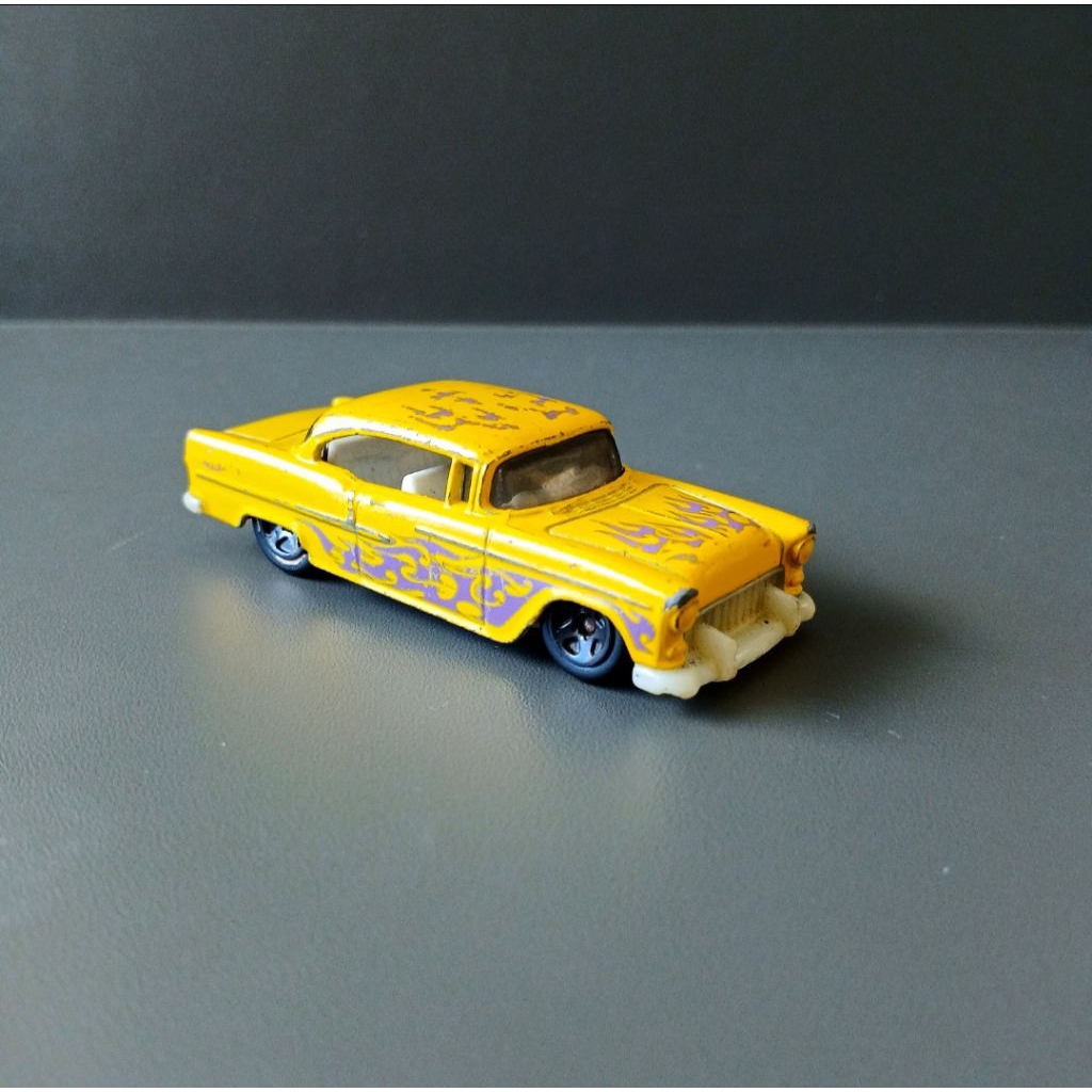 diecast Hot Wheels '55 Chevy