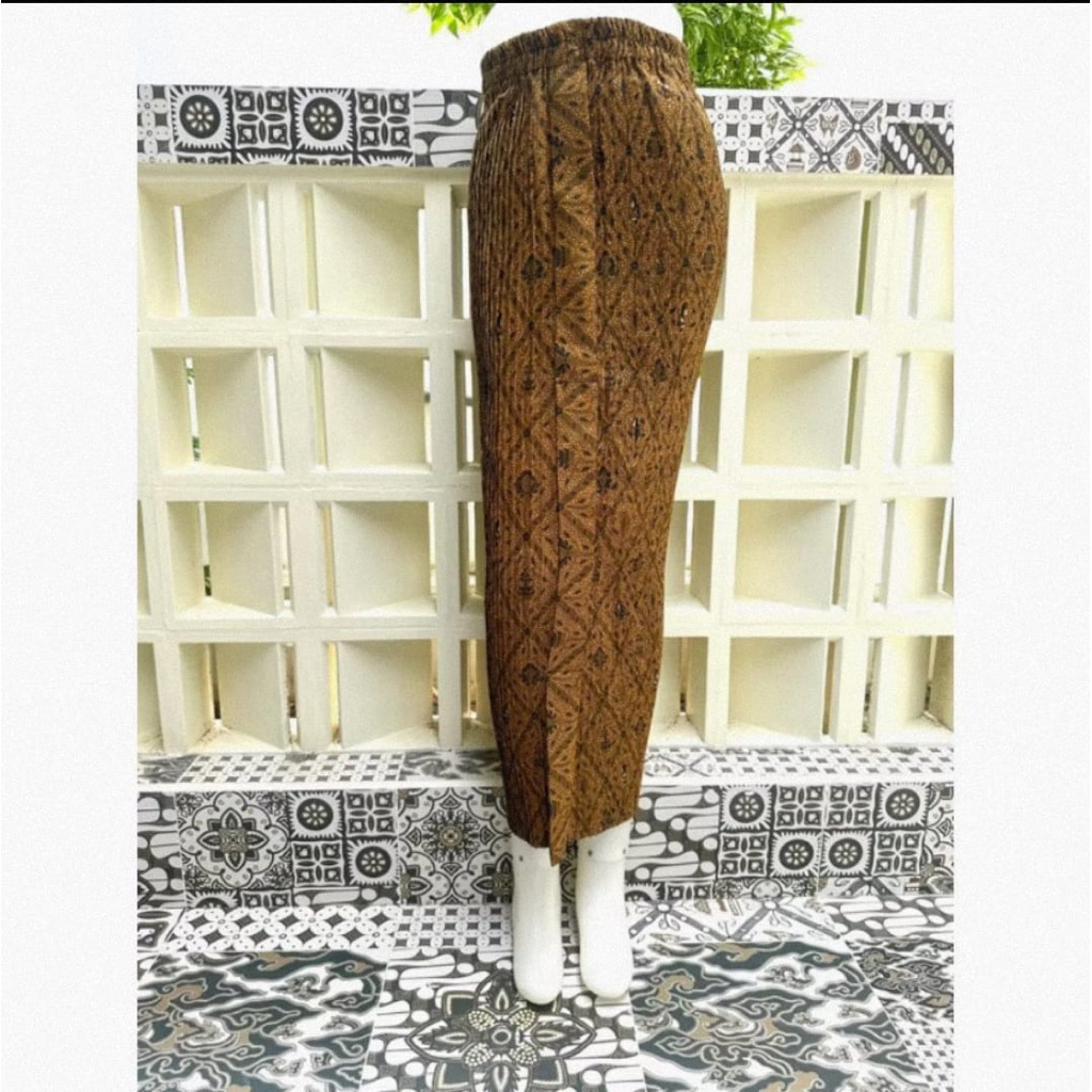 Rok Plisket Batik Motif Sidomukti Micro