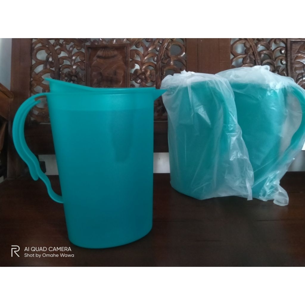 Teko expression pitcher Tupperware