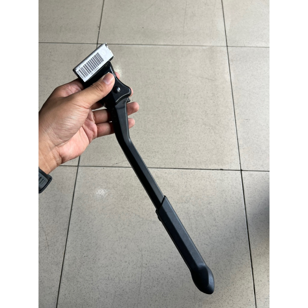 STANDAR SEPEDA POLYGON BAUT 2 MODEL SUDAH ADA DUDUKAN ALLOY UNTUK URBANO XTRADA ORIGINAL HITAM