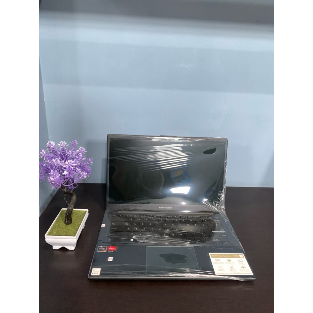 Asus Vivobook Go 14 E1404FA Black