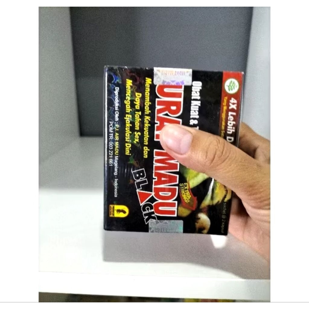 

buku black amplob kotak