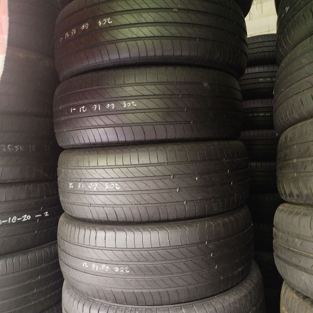 Ban 205/60 R16 michelin. set 4pcs