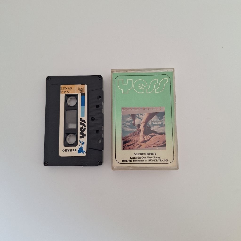 KASET // SIEBENBERG - GIANTS IN OUR OWN ROOM FROM THE DRUMMER OF SUPERTRAMP