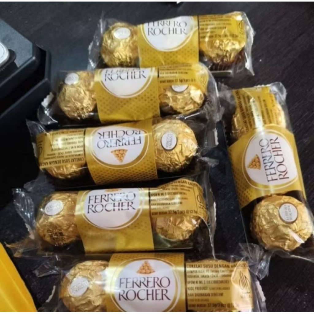 

COKELAT FERRERO ROCHER 1 BKS ISI 3PCS