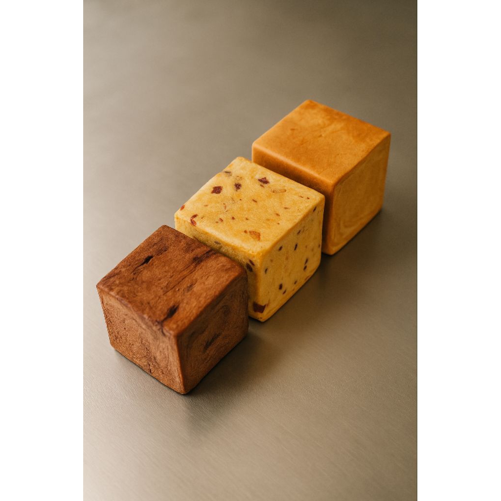 

at deli Shokupan - Artisanal Japanese Bread/Roti Tawar/Roti Rasa/Roti