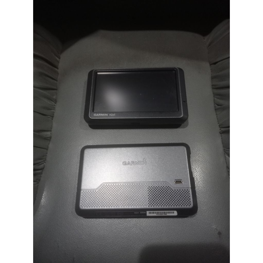 GPS Garmin nuvi 205w Map Tracker Mobil Motor Sepeda