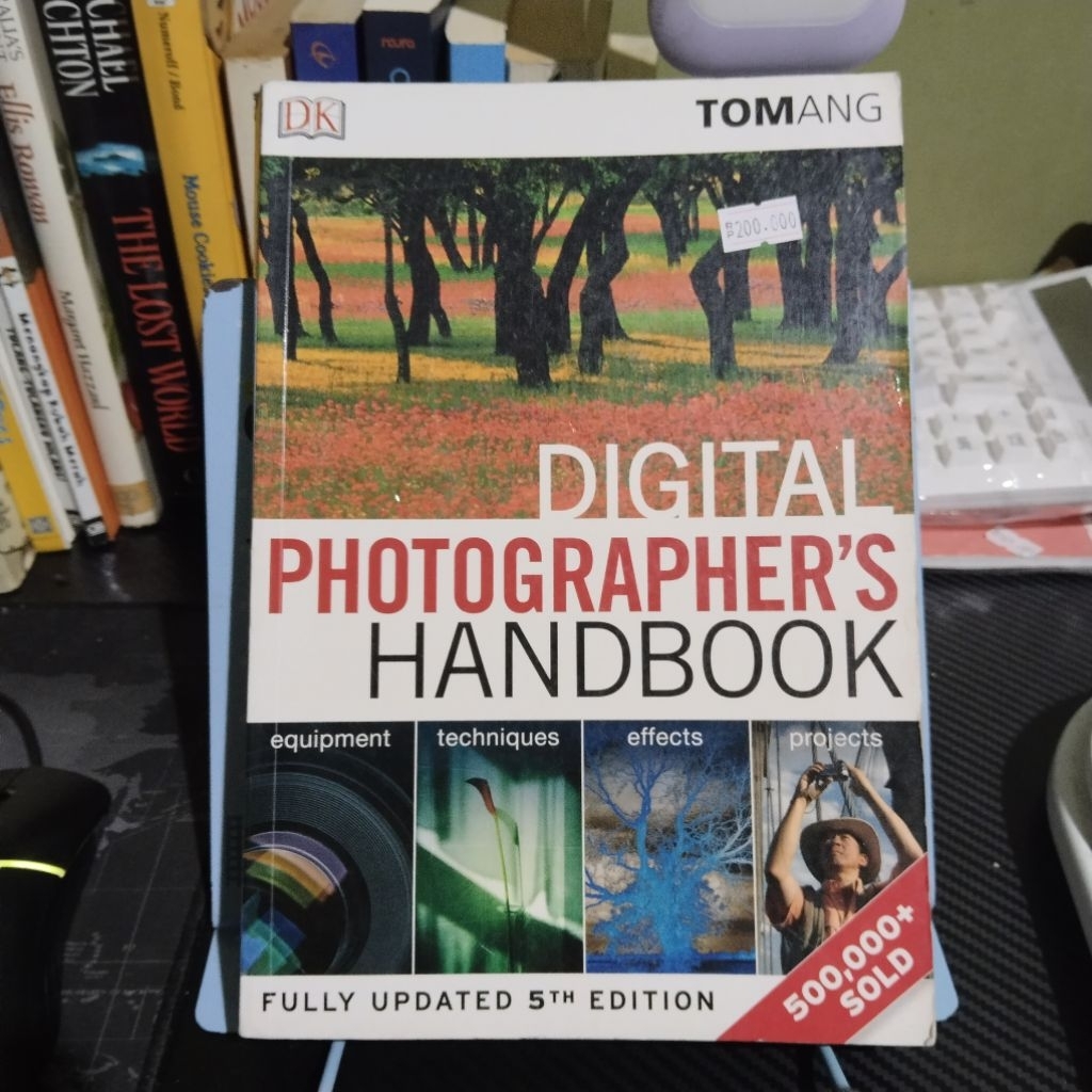 Buku import DK DIGITAL PHOTOGRAPHER'S HANDBOOK by Tom Ang