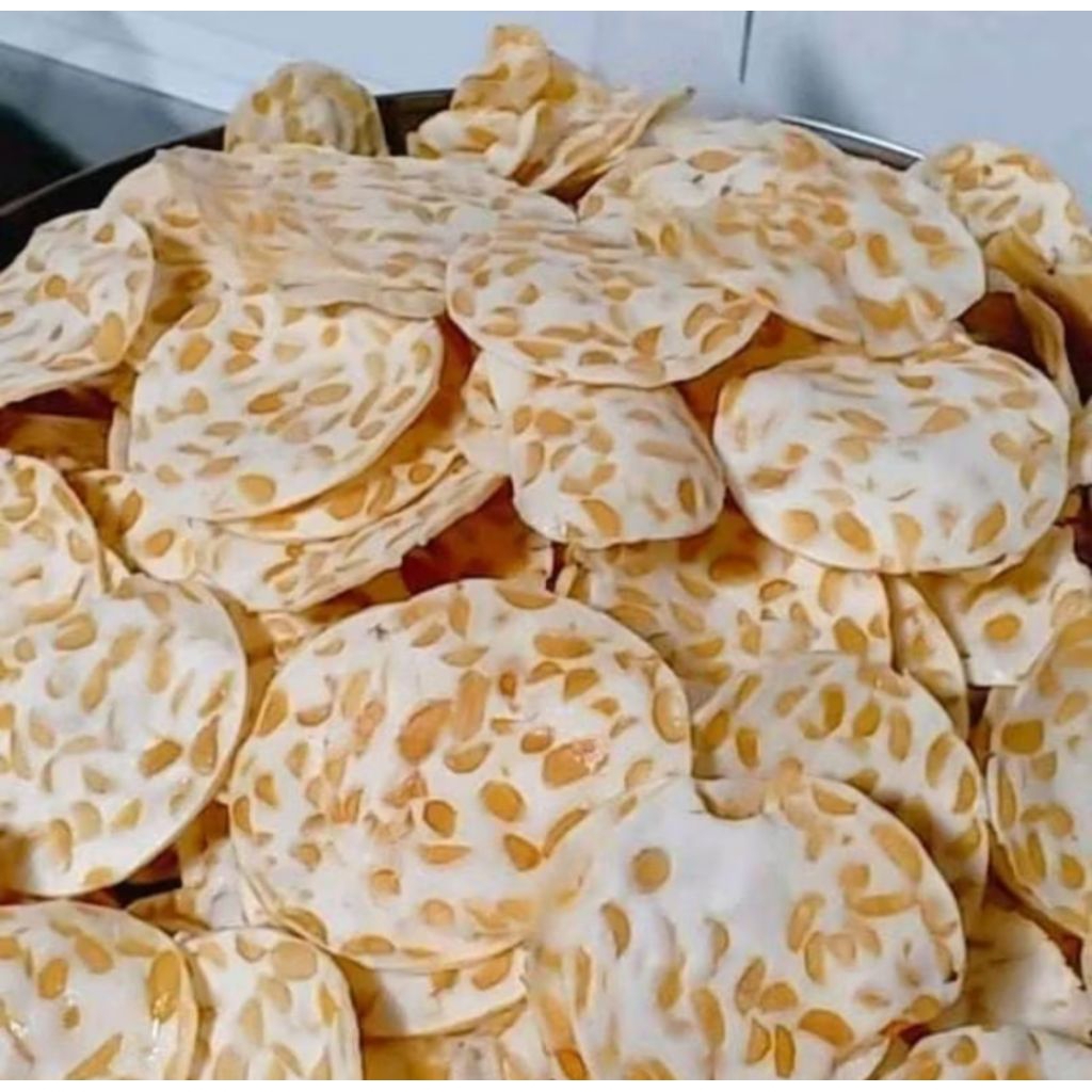 

Keripik Tempe Sagu Krispi 200 Gram / Keripik tempe / Keripik tempe sagu kiloan