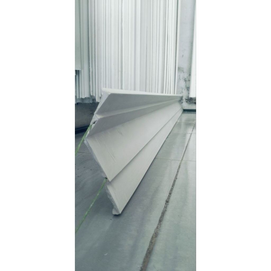 Lis gypsum minimalis