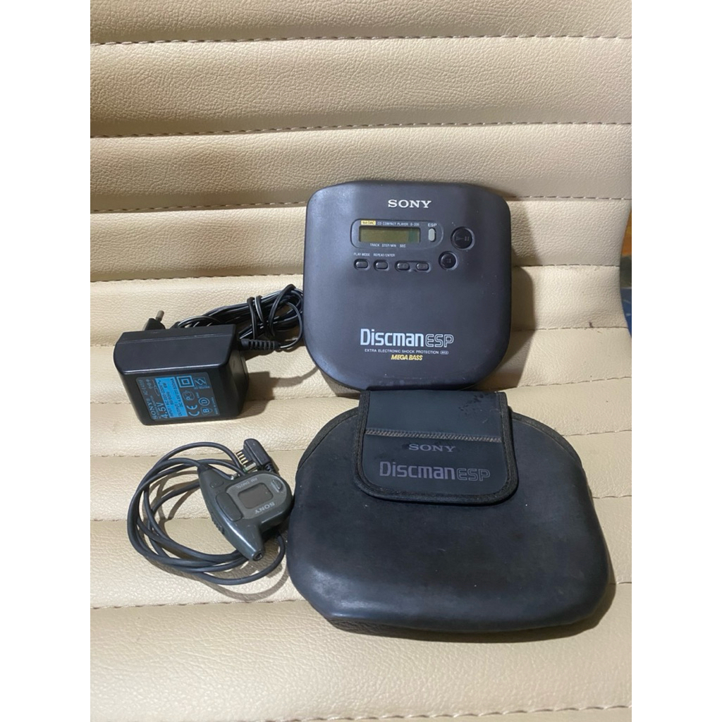 sony cd player discman D-335