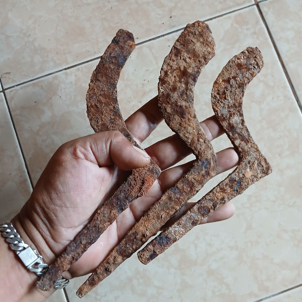 Koleksi Temuan Galian Tanah 3 Pus4ka KUNO Kudi KaBudhan