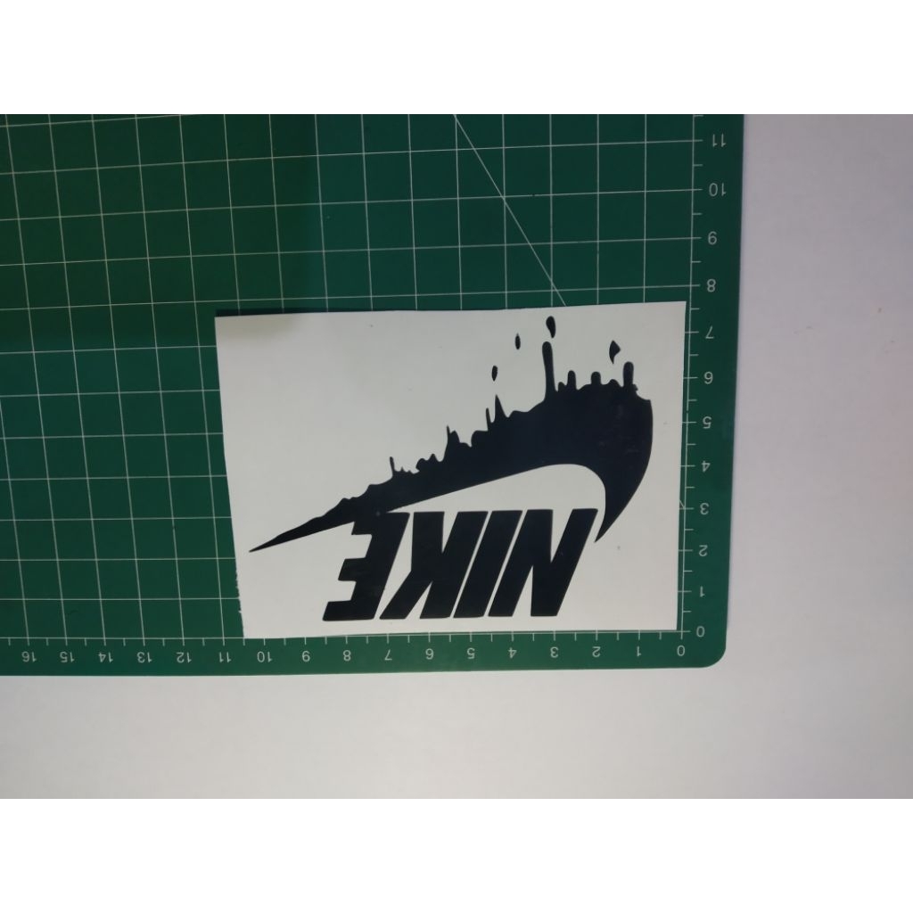 stiker cutting nike