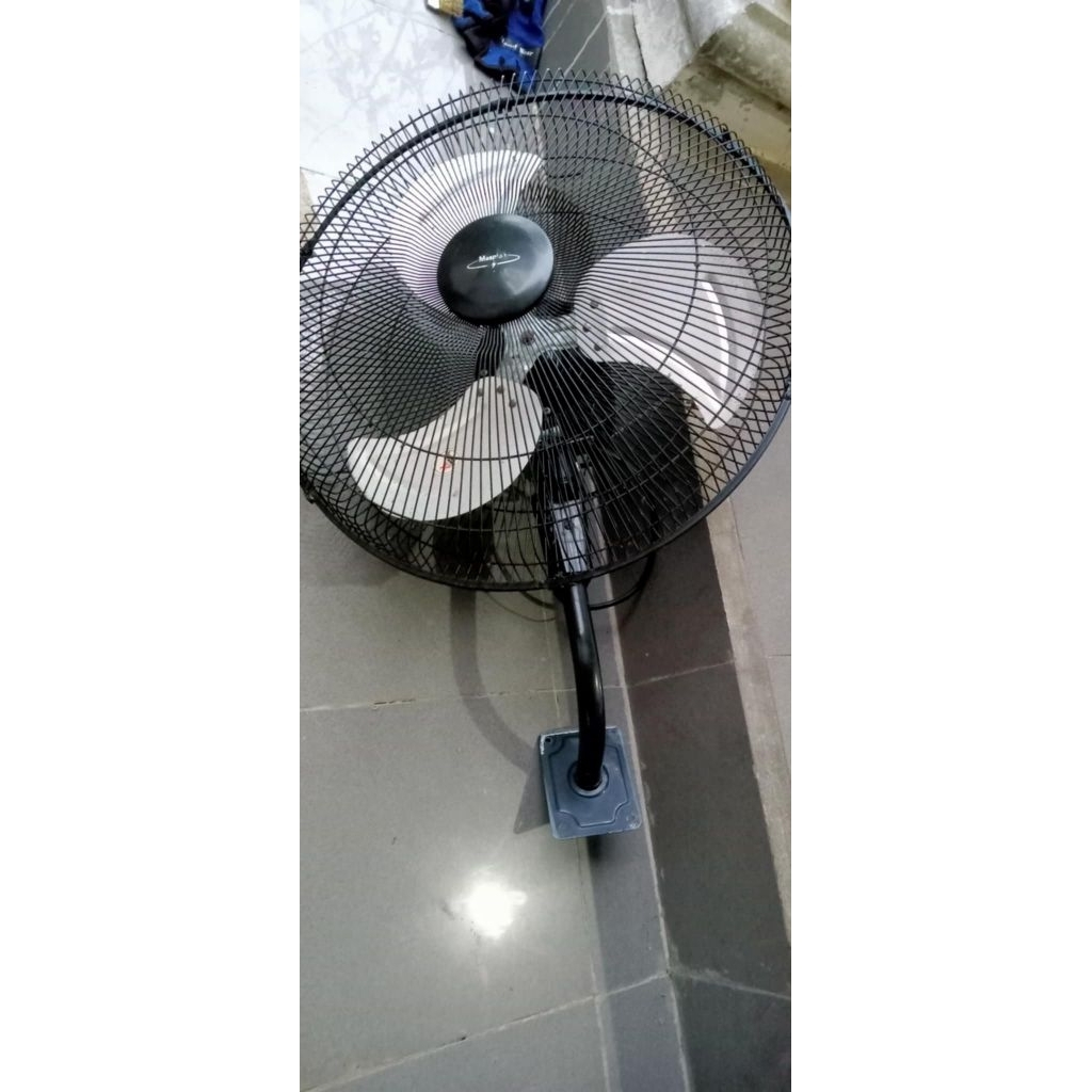kipas angin dinding maspion