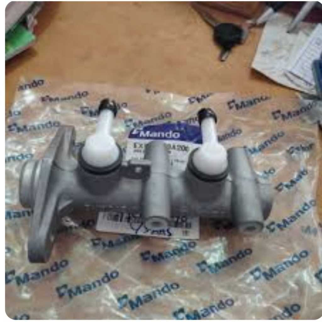 MASTER REM TRAJET BRAKE MASTER ATAS HYUNDAI TRAJET 4 LUBANG