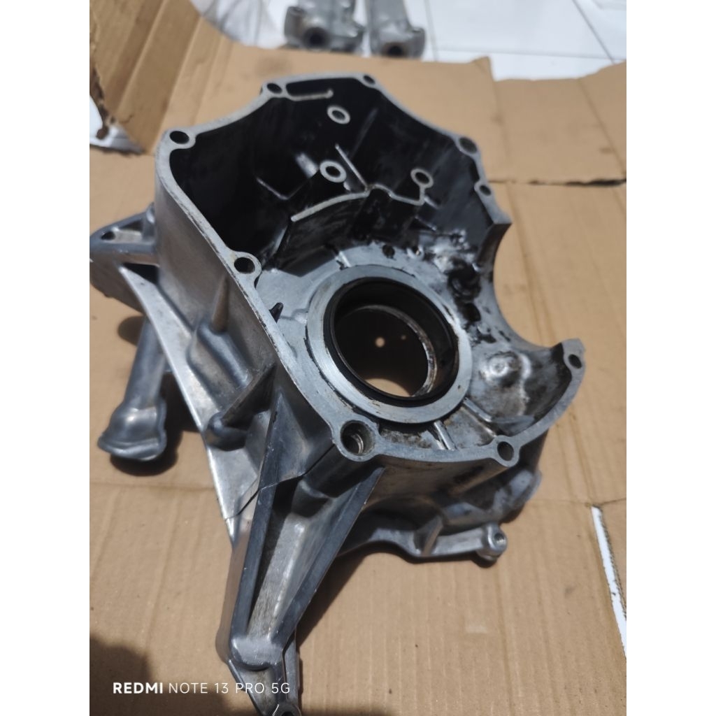 crankcase kalter rengkes krengkes kanan yamaha mio m3 - mio z - mio s - soul gt 125 2PH