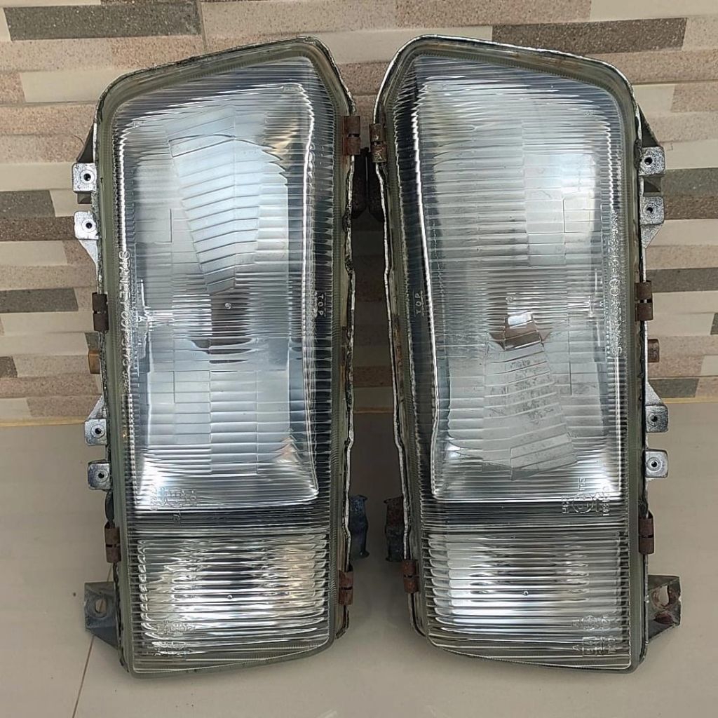 Headlamp Lampu Depan Honda Accord Prestige Tahun 1982-1983 Original Second