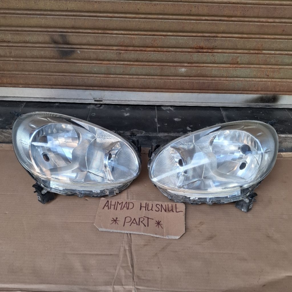 lampu depan headlamp nissan march 2010 2012 2013 ORIGINAL