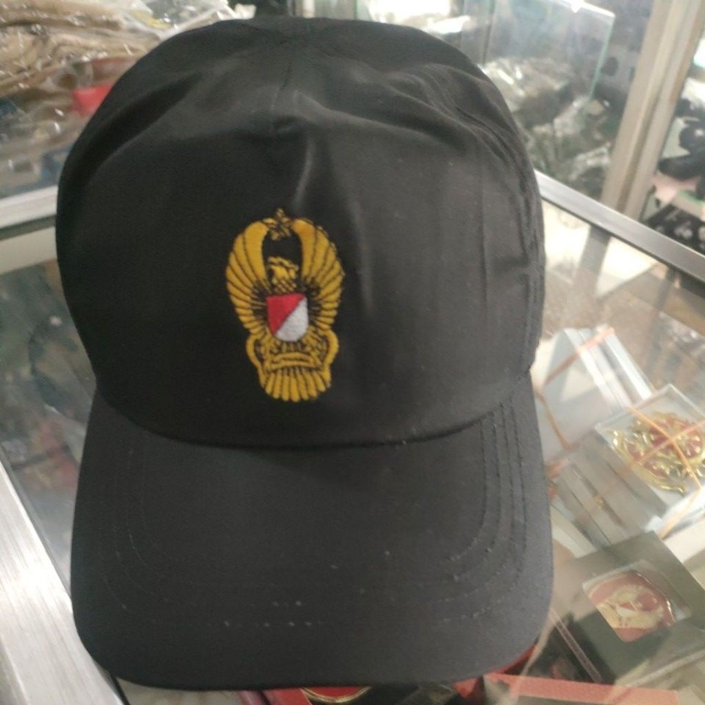 TOPI PNS TNI AD