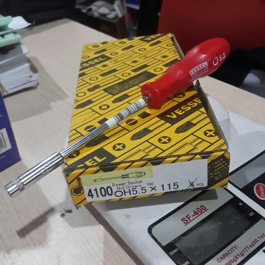 Obeng Power Socket Screwdriver Tipe 4100 5.5 X 115