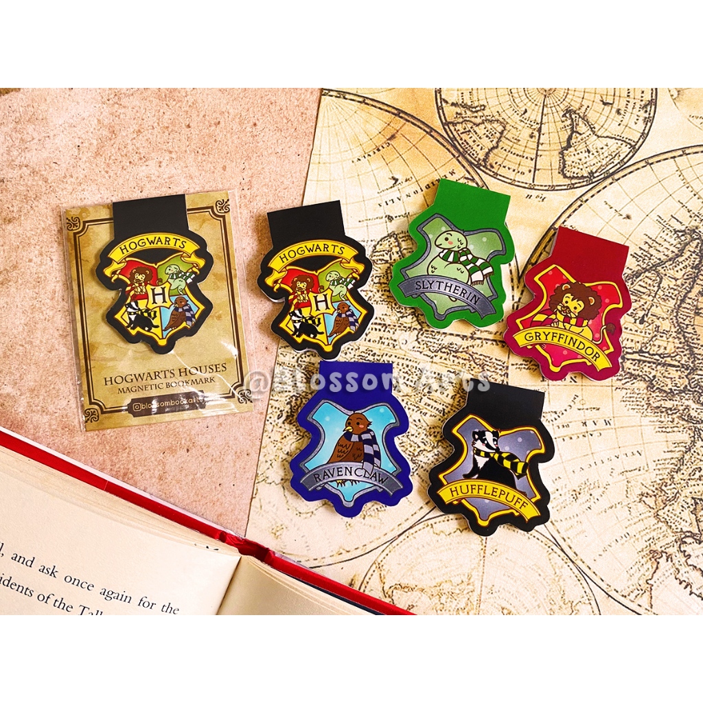 

Hogwarts Houses Magnetic Bookmark