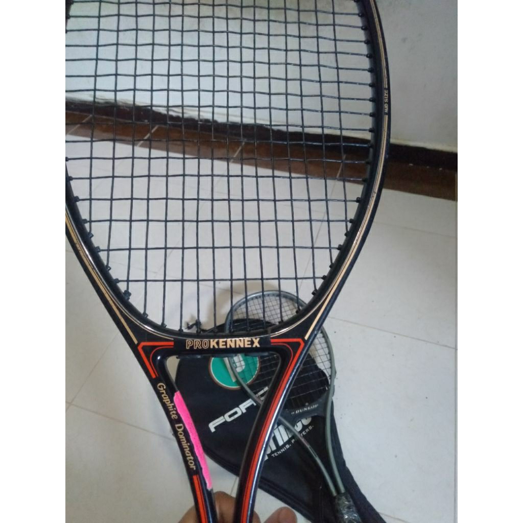 raket tennis second