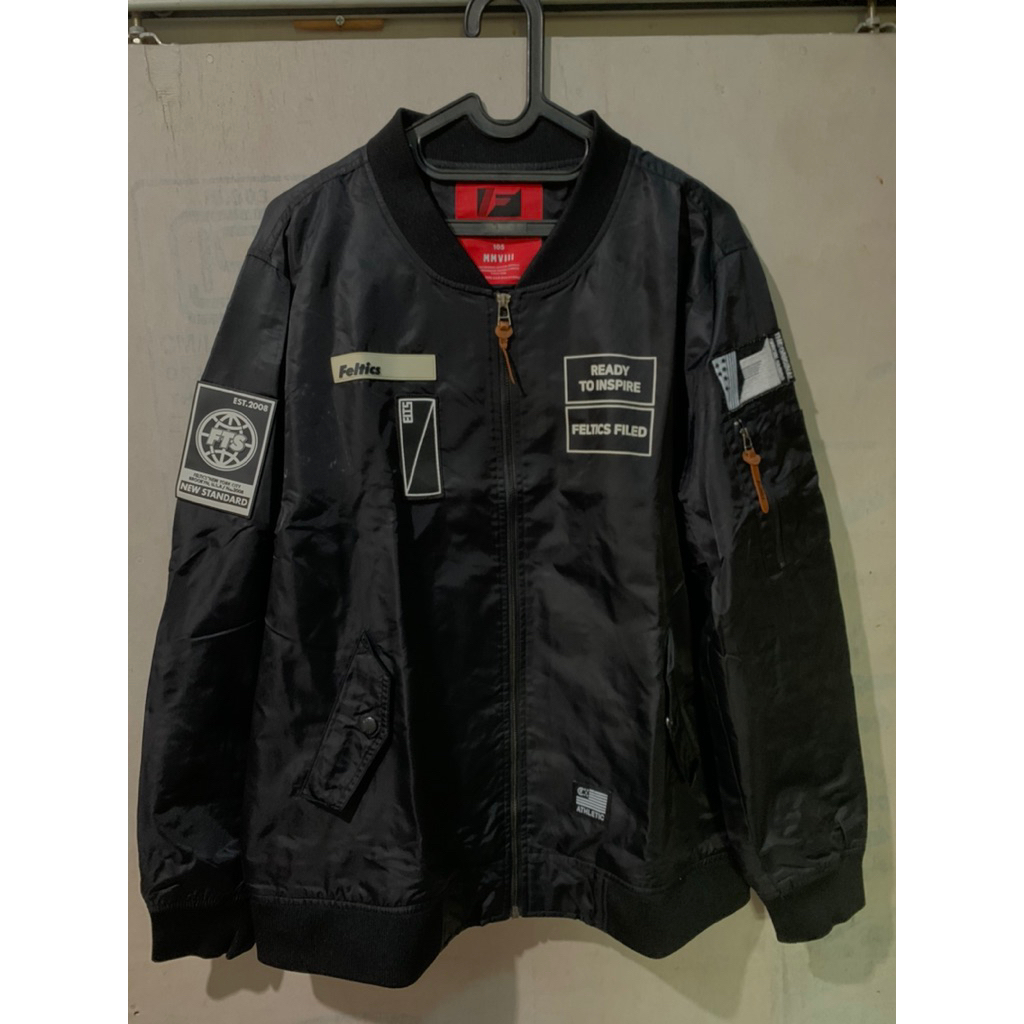 Bomber Feltics Terbaik Kondosi like new