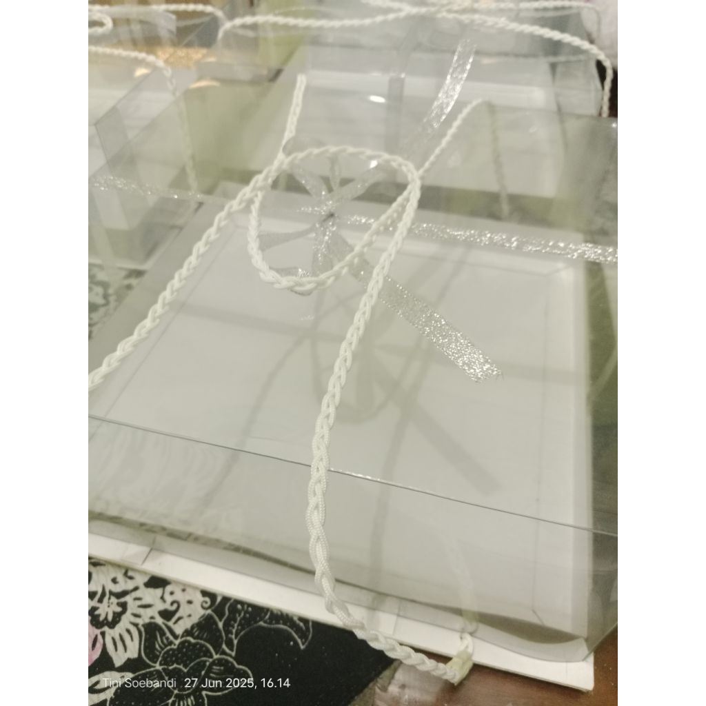 

kotak kue mika hantaran