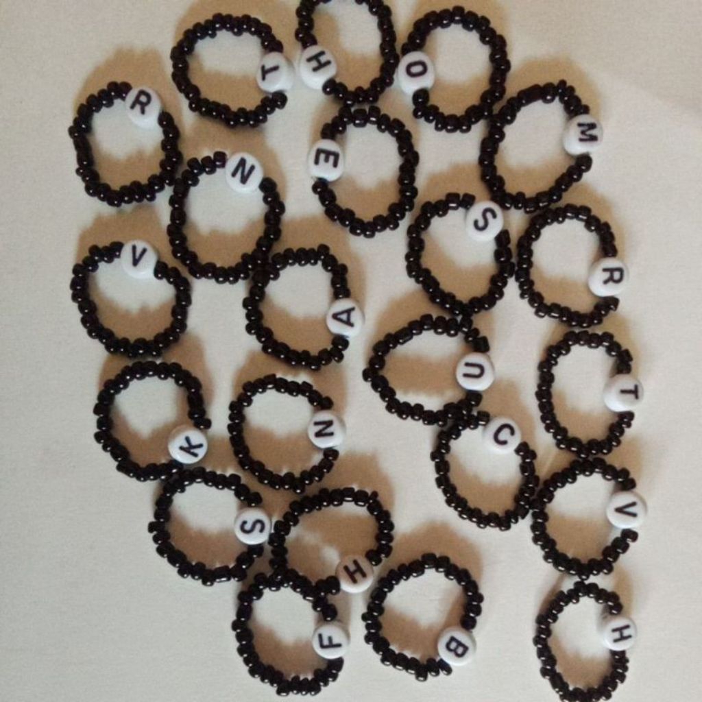 cincin manik huruf cincin manik abjad cincin manik hitam murah cincin korea huruf murah