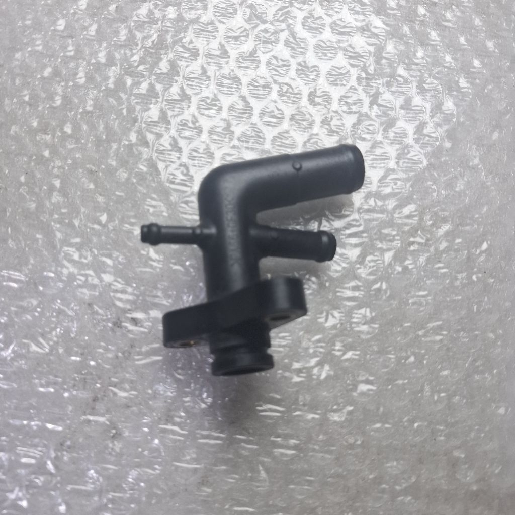 SAMBUNGAN SELANG PIPA RADIATOR MOTOR HONDA VARIO125 150 PCX150