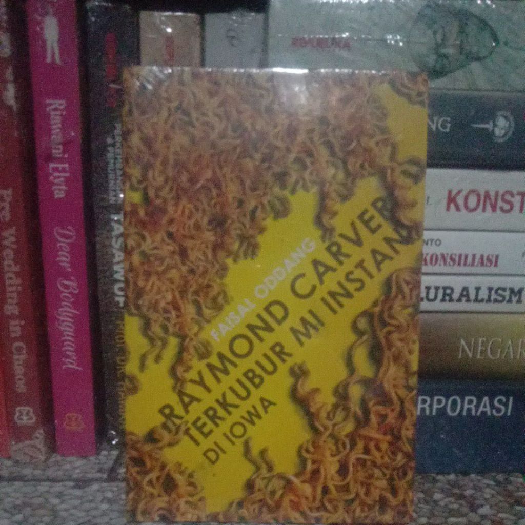 RAYMOND CARVER TERKUBUR MI INSTAN DI IOWA-- Faisal Oddang