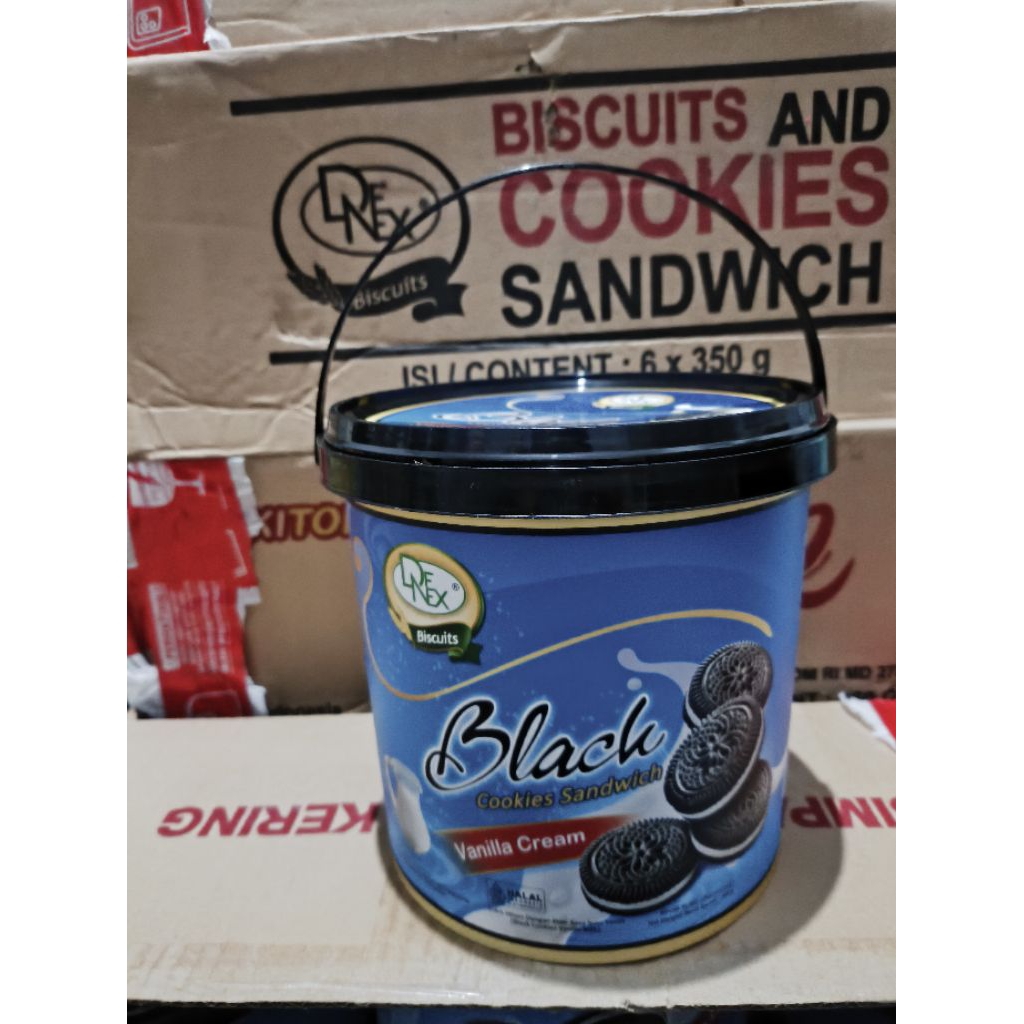 

BLACK SANDWICH