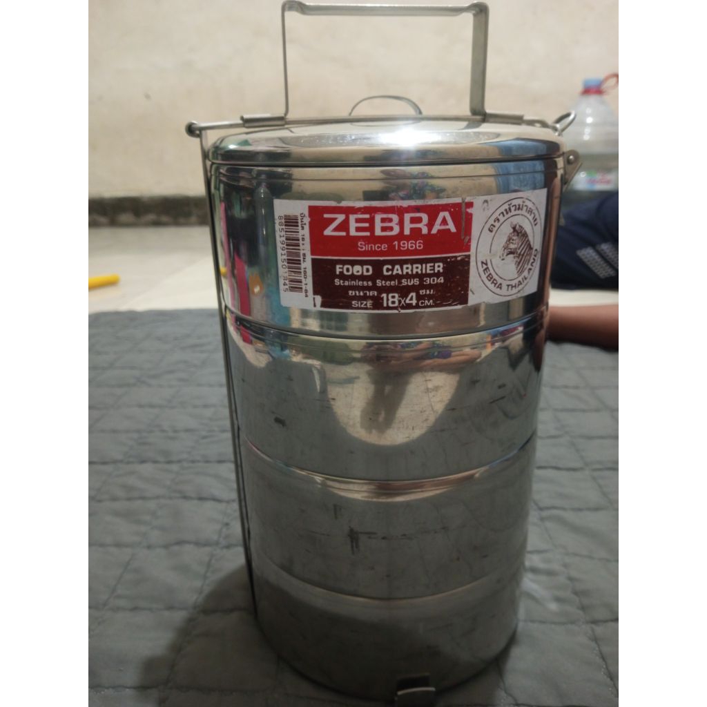 Rantang Zebra 18*4 preloved