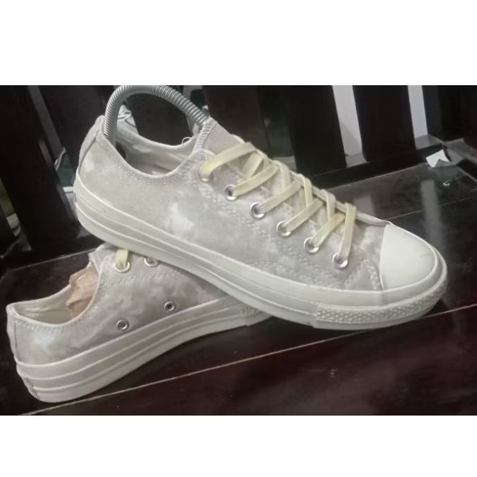 sepatu second Converse