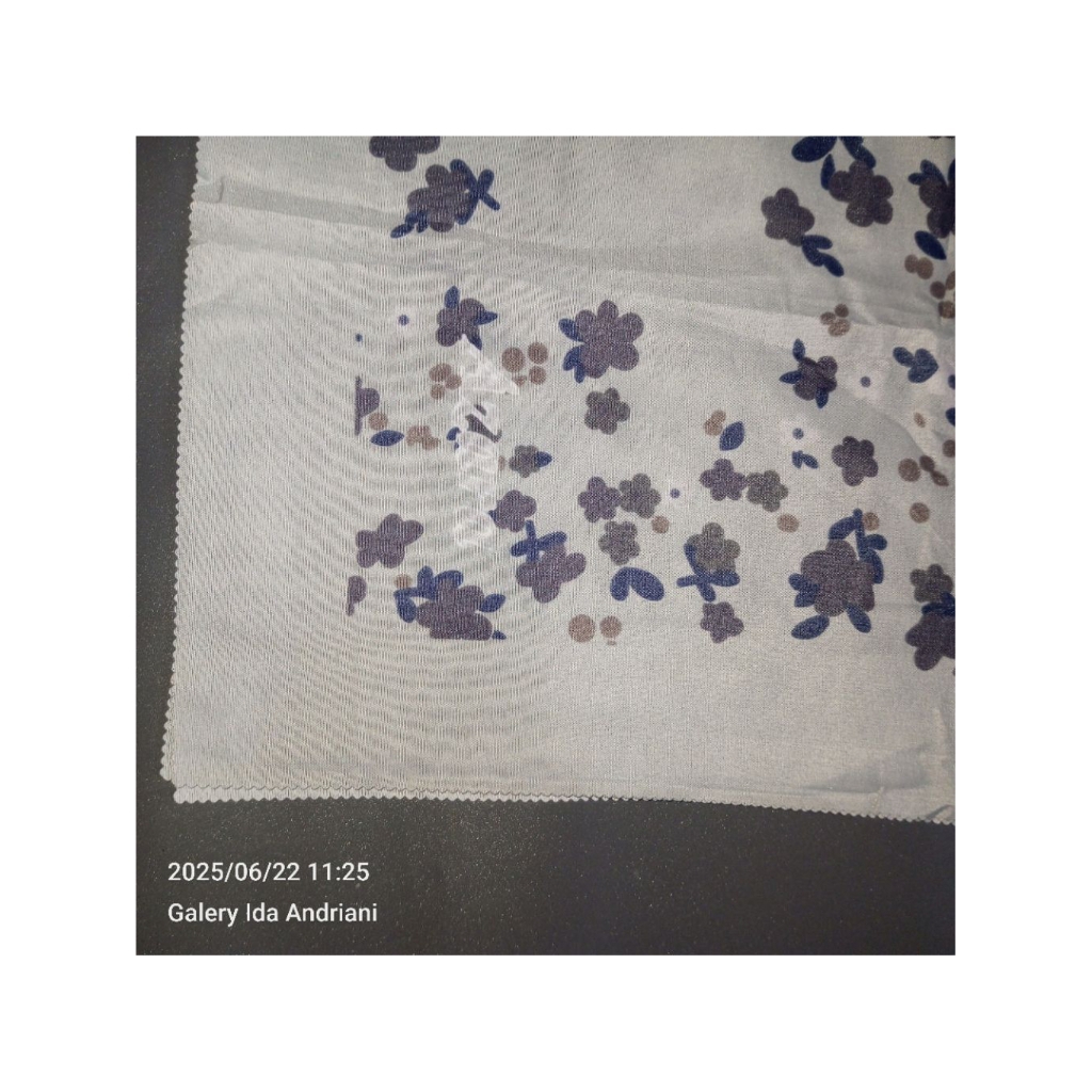 Segiempat Azara Oskara motif