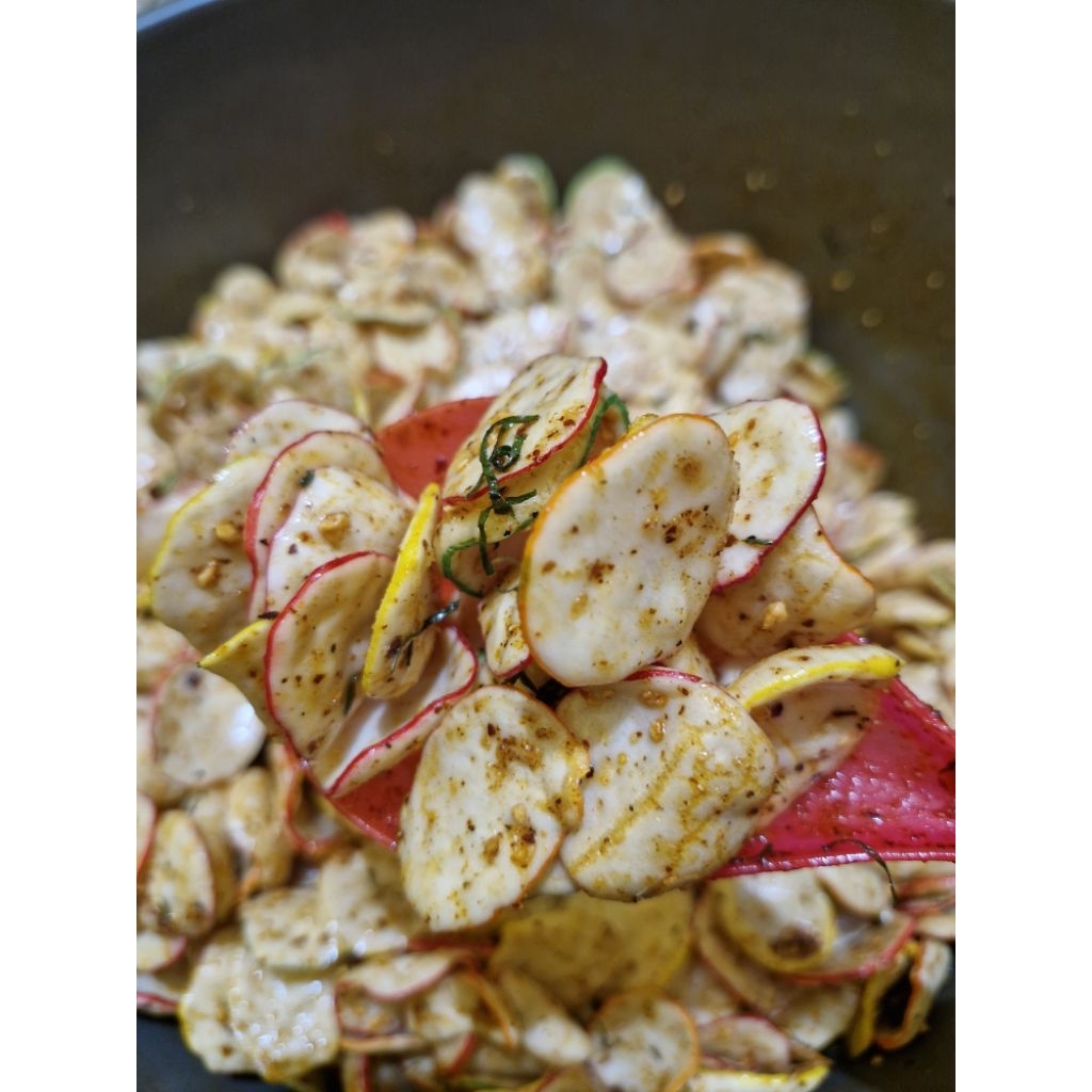 

KERUPUK SEBLAK BANTET BAWANG 250 GRAM