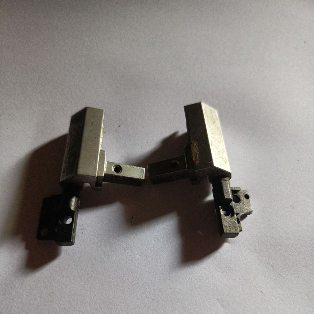 ENGSEL LCD LAPTOP DELL  ATTITUDE E6410