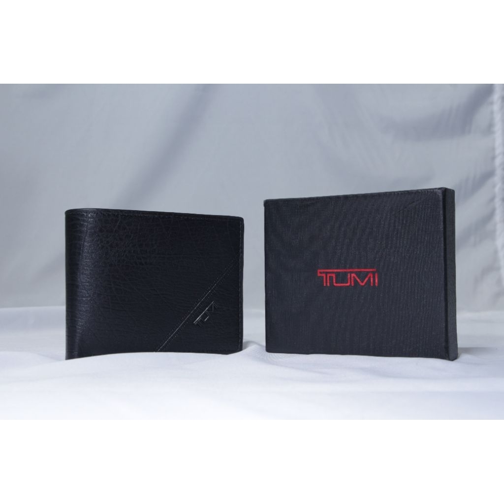 dompet cowok cewek branded