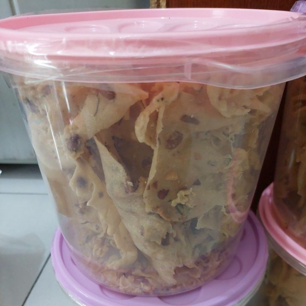 

peyek enak gurih kriuk. setoples 5 liter