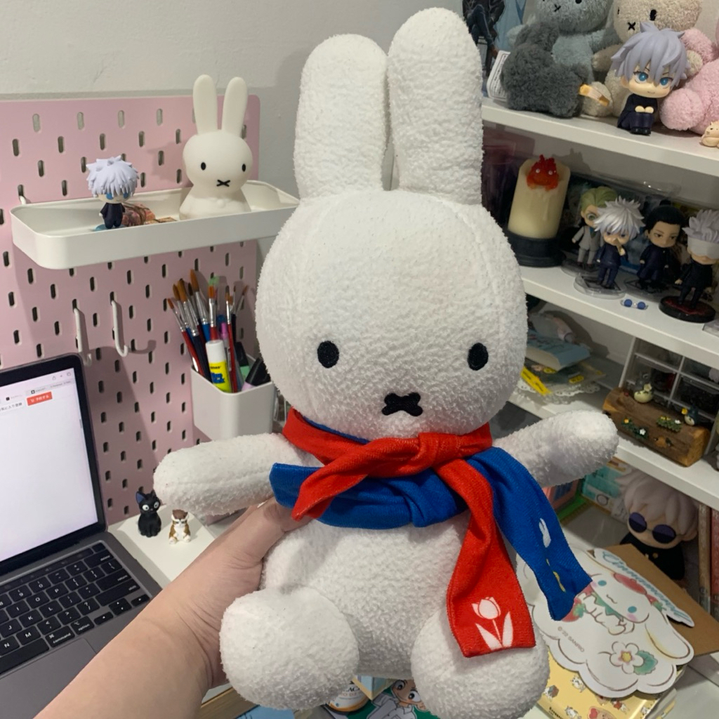 (Preloved) Boneka Plush Jumbo Miffy Snow Dick Bruna
