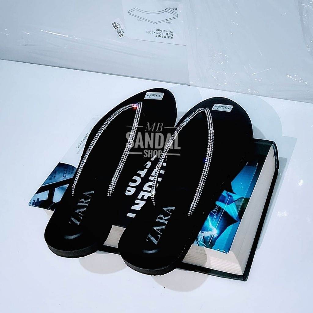 Sandal Jepit Wanita motif Zara Kekinian
