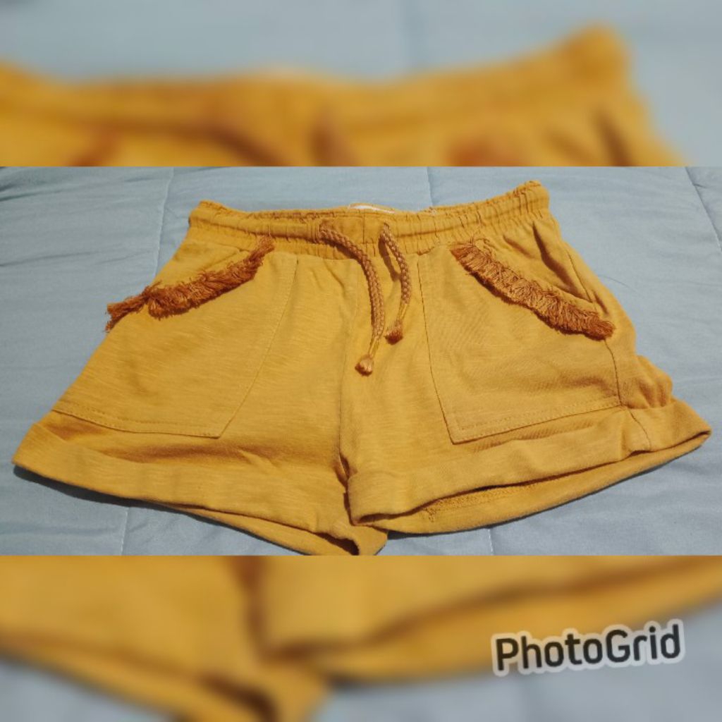 PL Celana Pendek Anak Cewe Sz 4 Ctn On