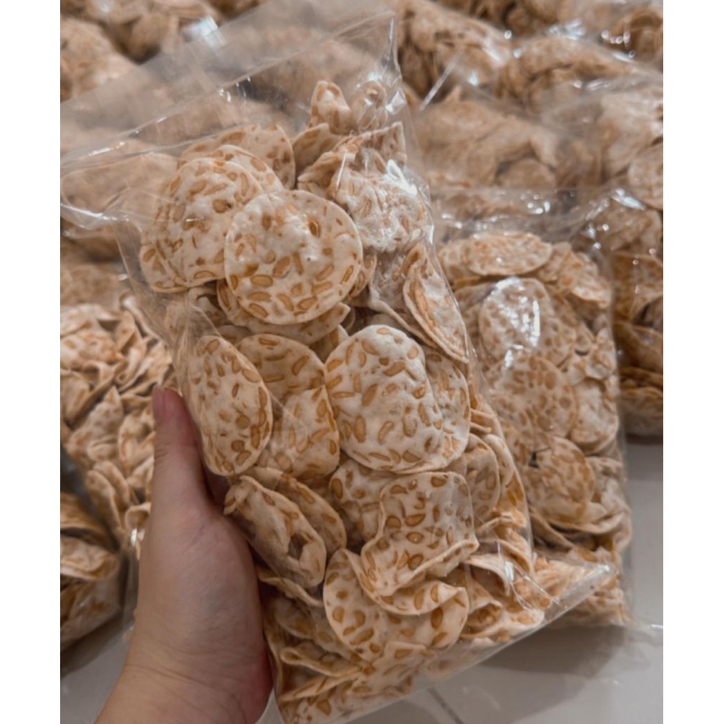 

Keripik Tempe Gurih Enak Murah 200gr