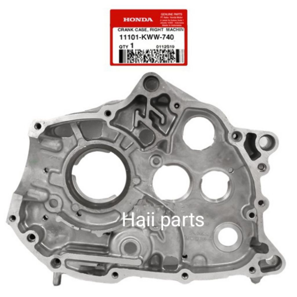 Crankcase kalter kanan Revo FI original AHM 11101KWW740