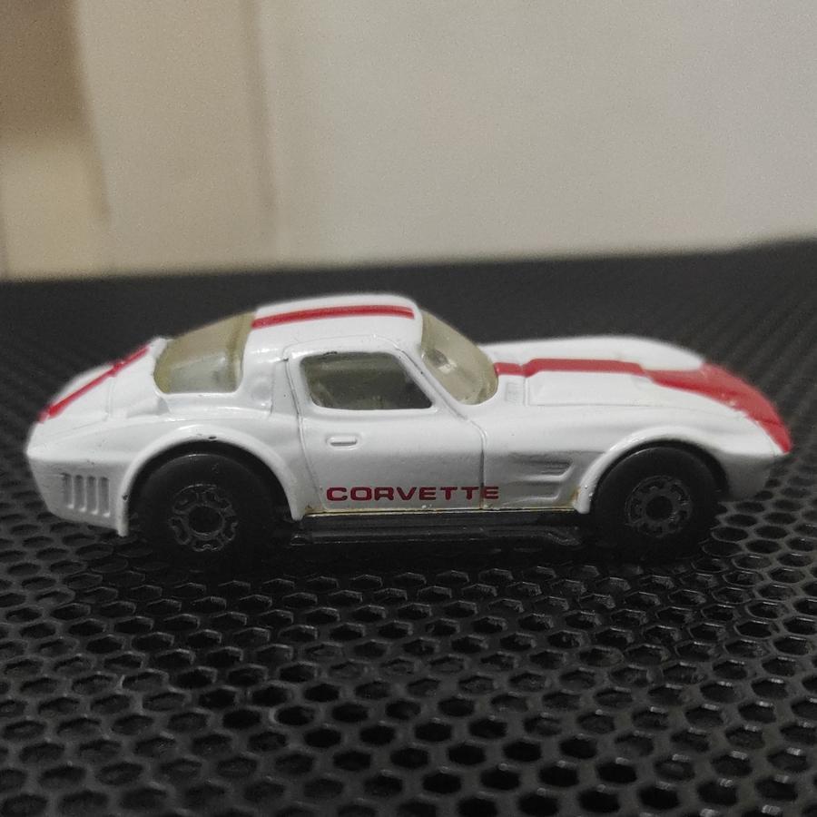 Matchbox Corvette Grand Sport Loose