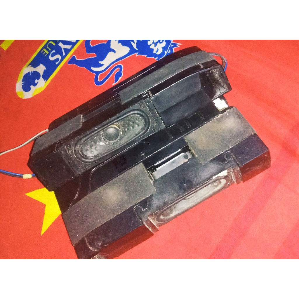 SPEAKER AKTIF TV LED LG 32LB550A