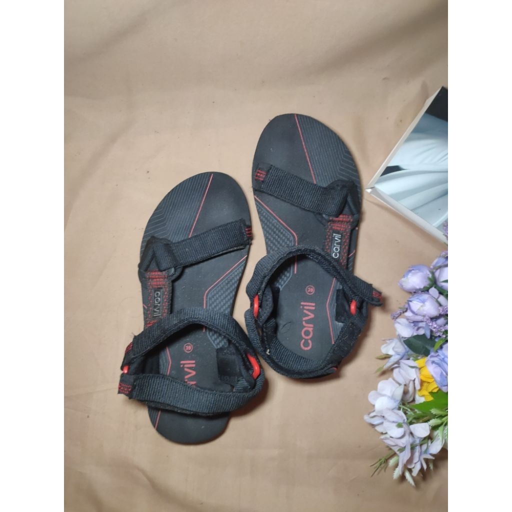 Preloved sandal gunung carvil