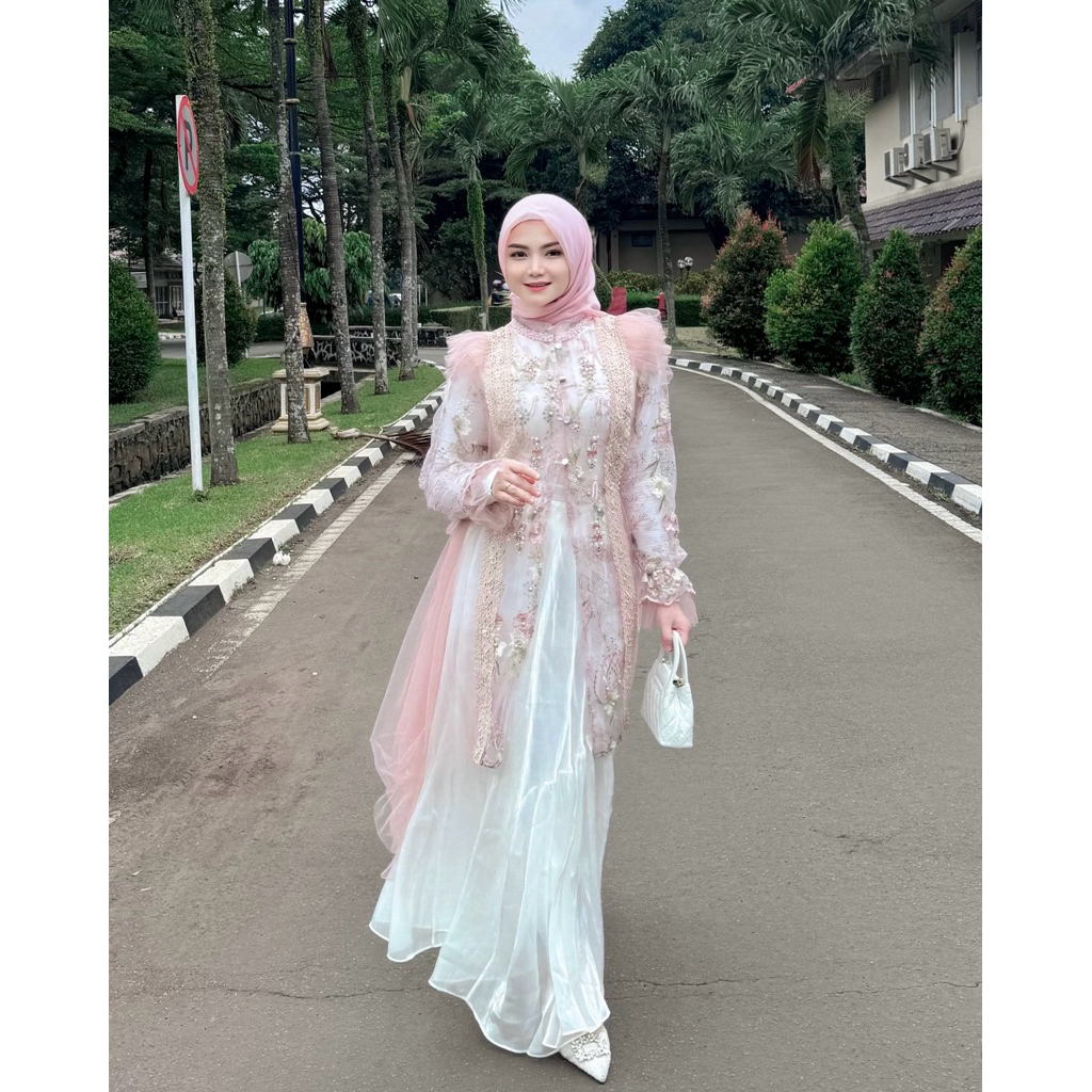 Luna Outer Brokat Payet